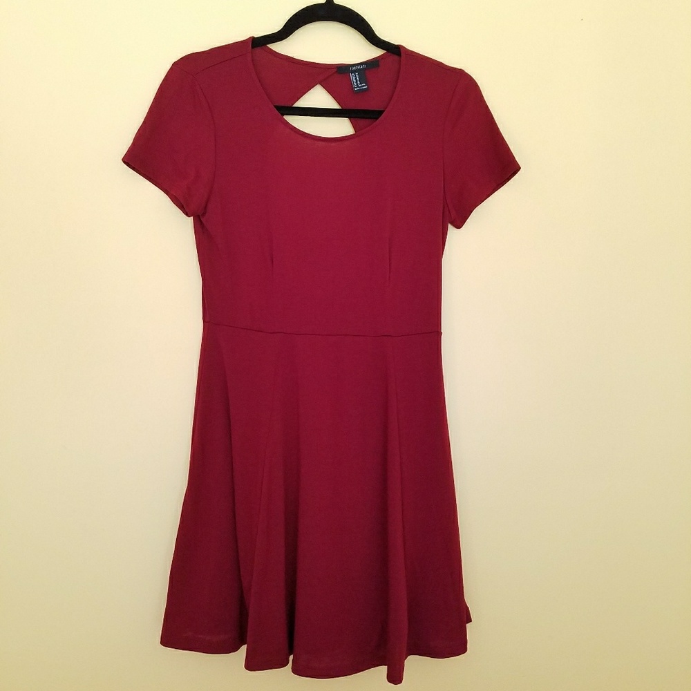 Flowy Dress W/ Keyhole Back